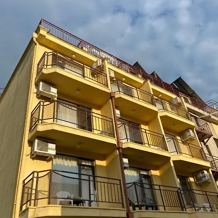 зонарита Hotel Primorsko
